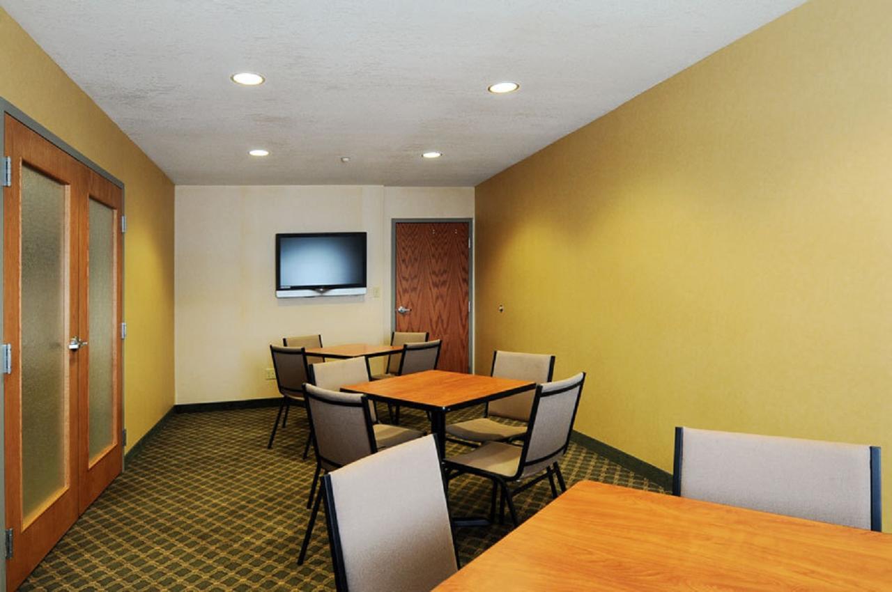 Parry Sound Inn And Suites المطعم الصورة